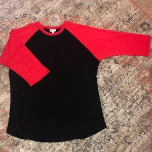 Lula Roe Randy tee Size XL